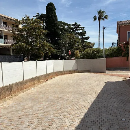 Hébergement de vacances à Portissol, Piscine, Et Port à Pied *